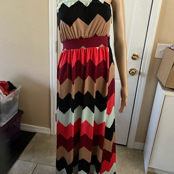 Long strapless/tube top dress - Picture 2 of 5